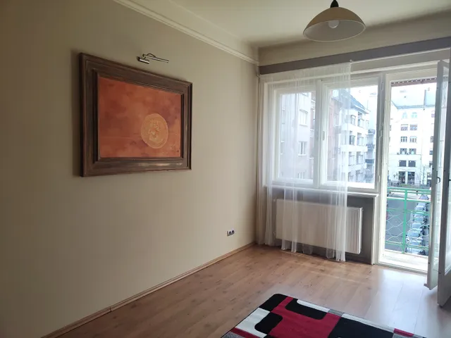 Kiadó lakás Budapest XIII. kerület, Hollán Ernő utca 30 nm