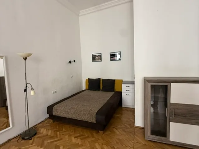 Kiadó lakás Budapest VI. kerület, Teréz körút 53 nm