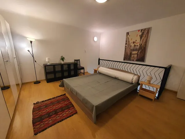 Kiadó lakás Budapest V. kerület, Aulich utca 51 nm