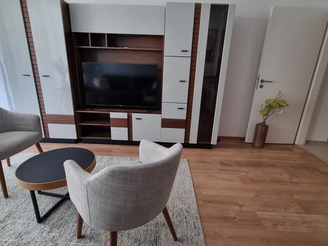 Kiadó lakás Budapest XIII. kerület, Lőportár köz 38 nm
