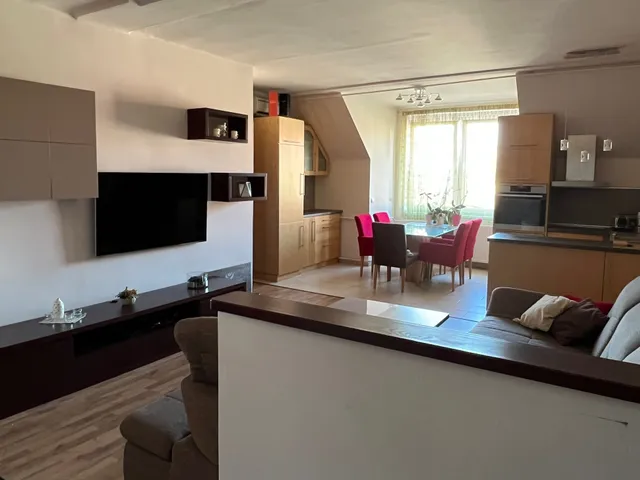 Kiadó lakás Budapest VI. kerület 72 nm