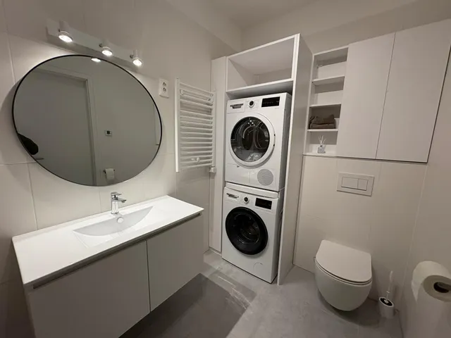Kiadó lakás Budapest XII. kerület, Királyhágó tér 54 nm