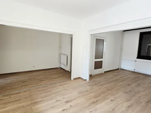 Kiadó lakás Budapest III. kerület, Katona J. u 46 nm