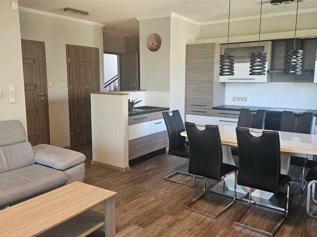 Kiadó lakás Budapest XI. kerület, Rózsatő utca 66 nm