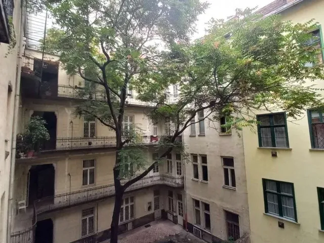 Kiadó lakás Budapest VIII. kerület, Csokonai utca 71 nm