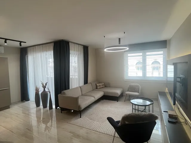 Kiadó lakás Budapest XIII. kerület, Katona József utca 92 nm
