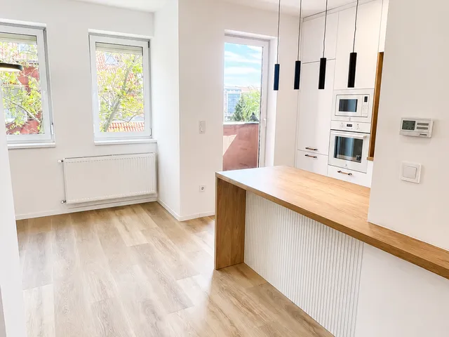 Kiadó lakás Budapest III. kerület, Beszterce utca 110 nm