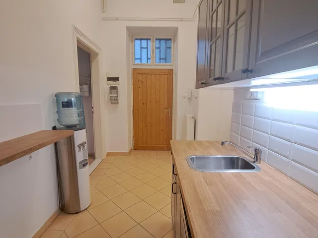 Kiadó lakás Budapest VII. kerület 83 nm
