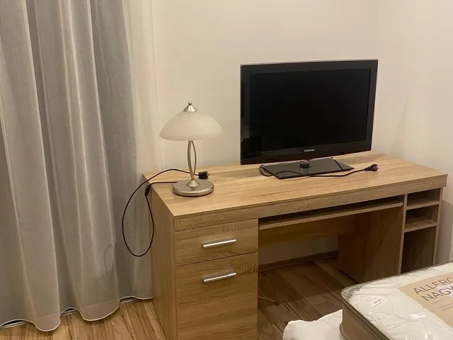 Kiadó lakás Debrecen, Simonyi út 90 nm