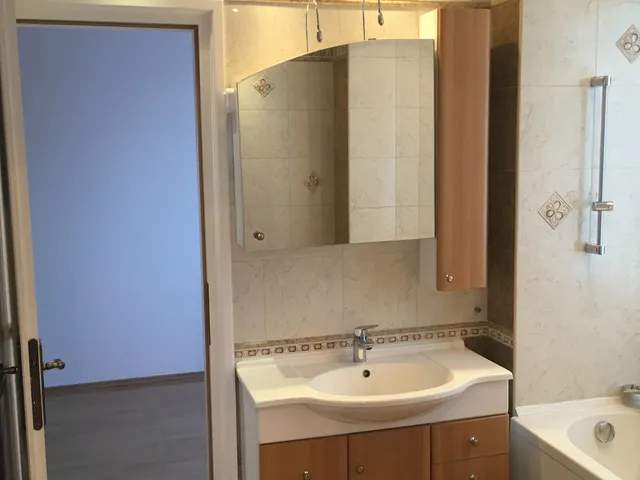 Kiadó lakás Budapest II. kerület, Labanc út 90 nm