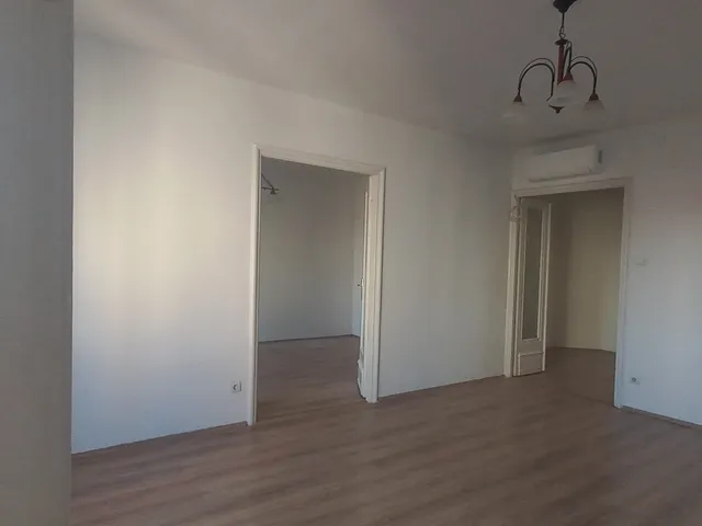 Kiadó lakás Budapest VII. kerület, Dohány utca 78 nm