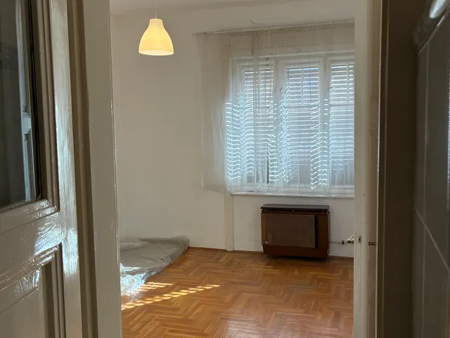 Kiadó lakás Budapest XII. kerület, Böszörményi út 98 nm