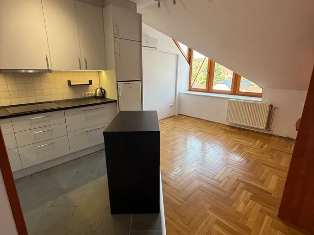 Kiadó lakás Budapest III. kerület 75 nm