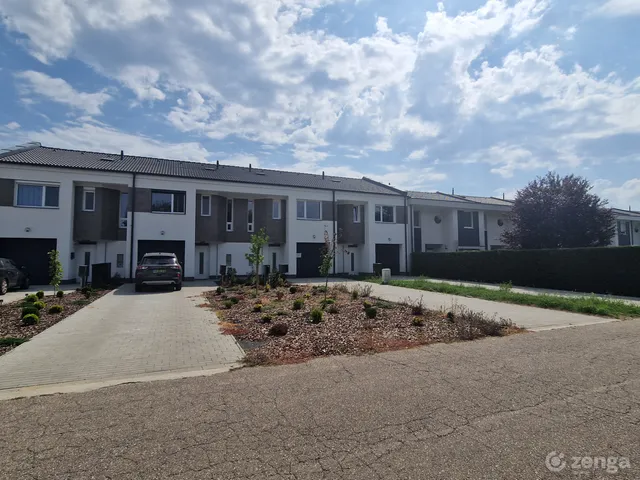 Eladó ház Debrecen, Hatvan utcai kert 118 nm