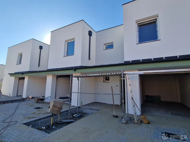 Eladó ház Debrecen, Hatvan utcai kert 119 nm