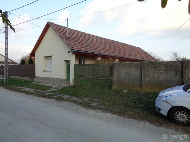 Eladó ház Kiskunlacháza 70 nm