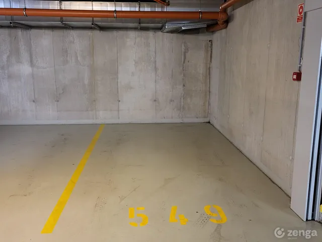 Kiadó garázs Budapest XIII. kerület, Angyalföld, Ambrus utca 3-5/B 14 nm