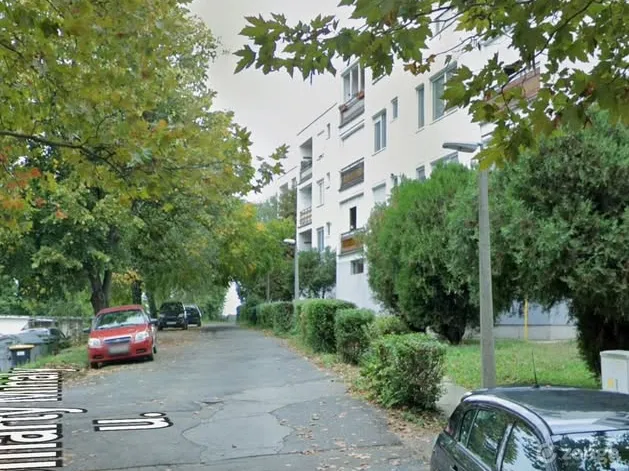 Eladó lakás Komló, Kenderföld 48 nm