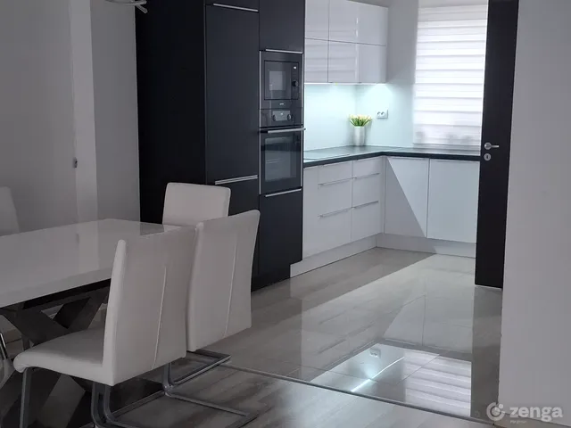 Eladó ház Vecsés, Halmitelep 122 nm