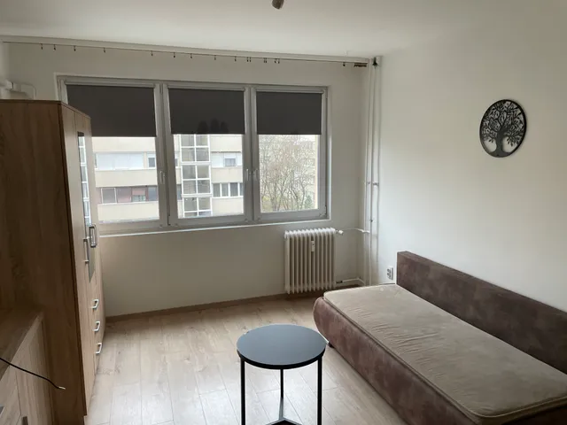 Kiadó lakás Debrecen, Sestakert, Martonfalvi 45 nm