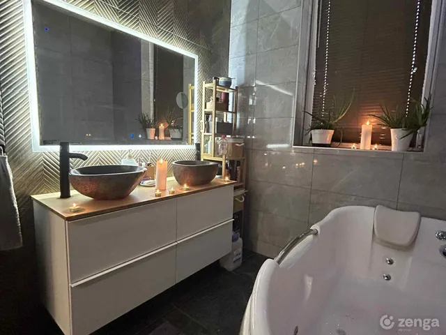 Eladó ház Szárföld 114 nm