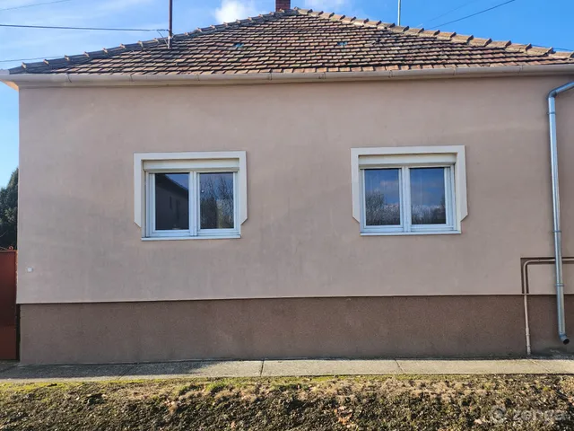 Eladó ház Pápa, Erzsébetváros 80 nm
