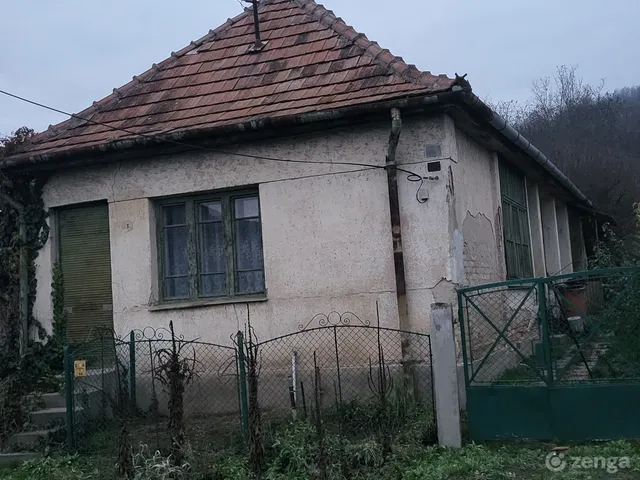 Eladó üdülő és hétvégi ház Nemti 75 nm