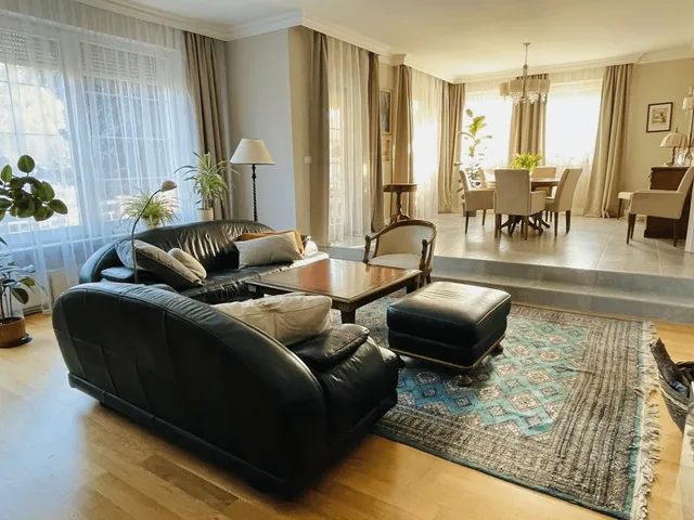 Eladó ház Budapest XIX. kerület, Kispest 387 nm