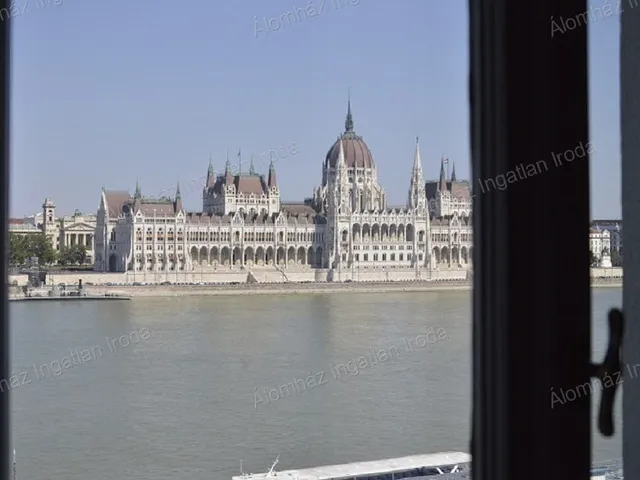 Kiadó lakás Budapest II. kerület, Bem Rakpart 86 nm