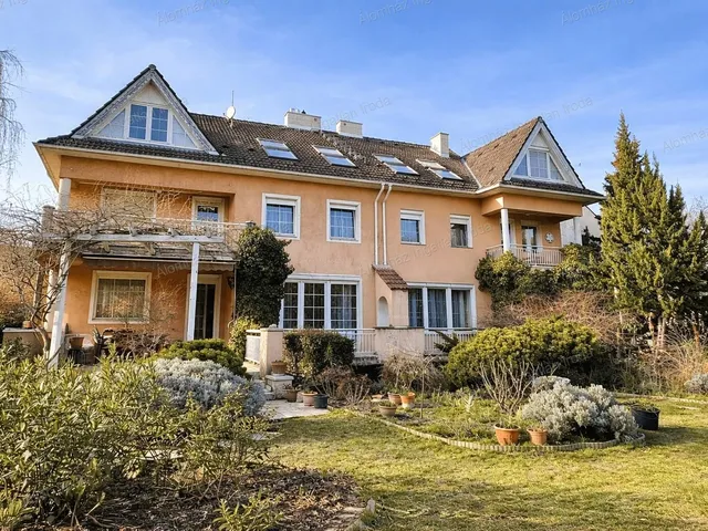 Eladó ház Budapest XIX. kerület 389 nm