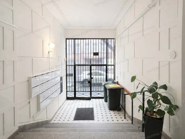 Kiadó lakás Budapest I. kerület, Attila út 55 nm