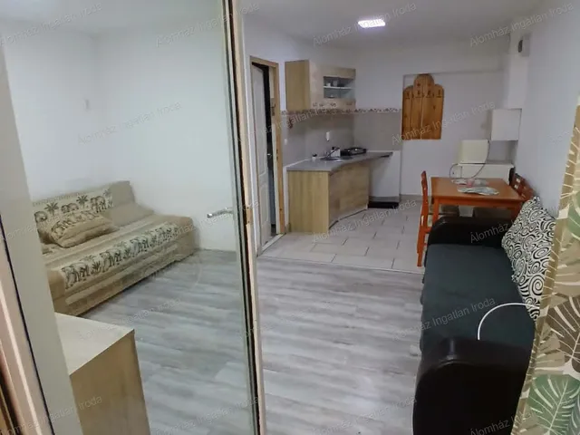 Kiadó lakás Budapest VIII. kerület, Bacsó Béla utca 40 nm