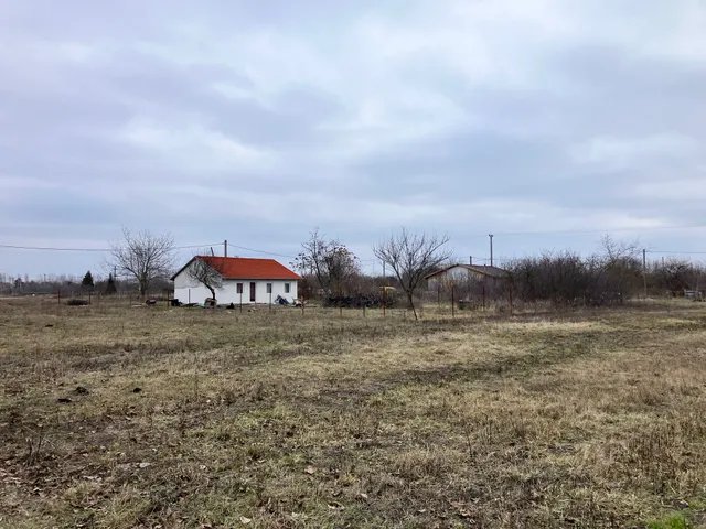 Eladó telek Budapest XXI. kerület, Háros 878 nm