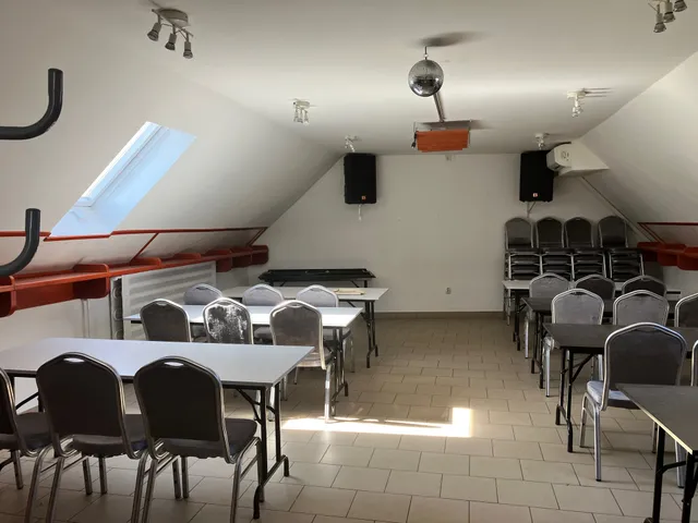 Eladó kereskedelmi és ipari ingatlan Budapest XVIII. kerület, Liptáktelep, Üllői út 65 nm
