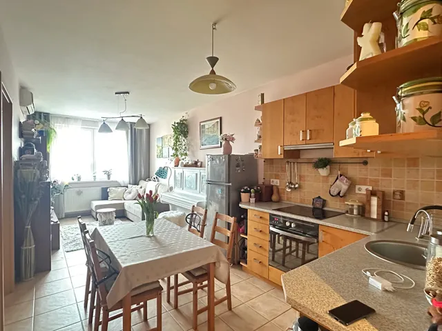 Eladó lakás Budapest XIV. kerület, Herminamező 84 nm