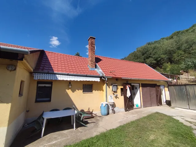 Eladó ház Pécs, Patacs, Kovács Béla utca 80 nm