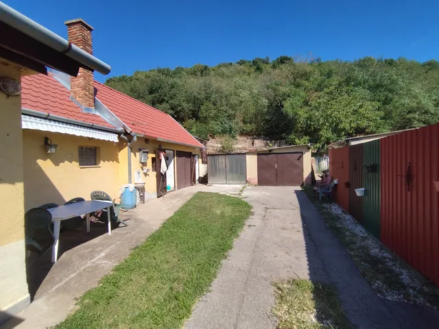 Eladó ház Pécs, Patacs, Kovács Béla utca 80 nm