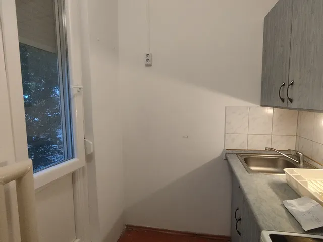 Eladó lakás Pécs, Kertváros, Málomi út 28 nm