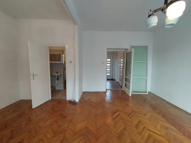 Eladó lakás Pécs, Uránváros, Páfrány utca 40 nm