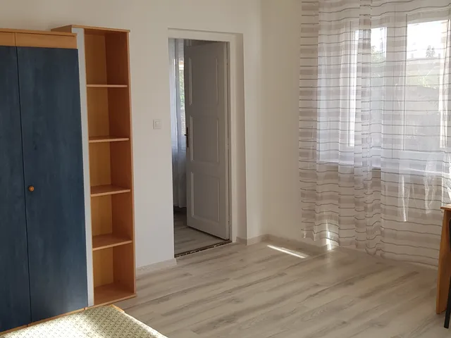 Eladó lakás Pécs, Belváros 70 nm