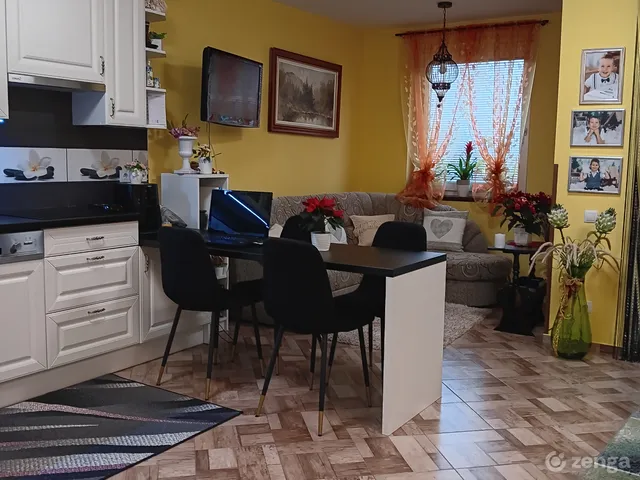 Eladó lakás Győr, Szabadhegy 35 nm