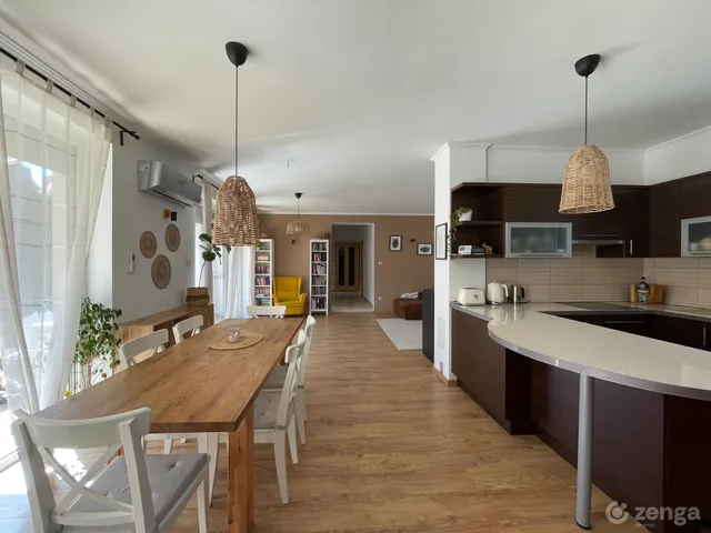 Eladó ház Herceghalom 155 nm