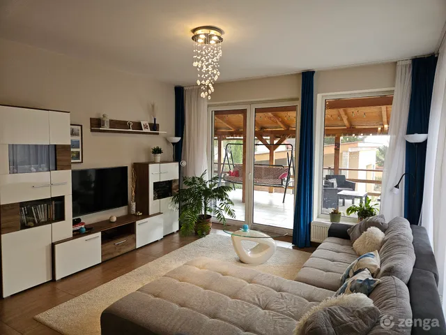 Eladó ház Diósd 167 nm