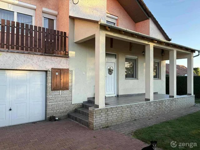 Eladó ház Farád 132 nm