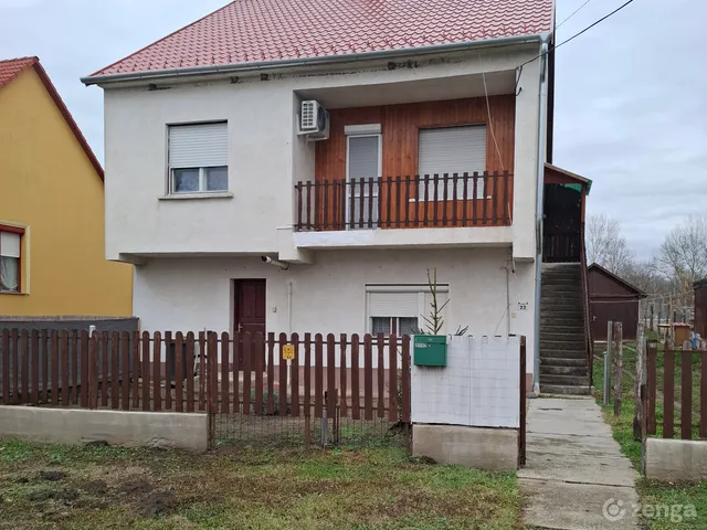 Eladó ház Nagydorog 130 nm