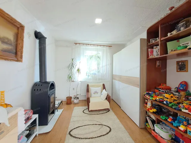 Eladó ház Nyíregyháza, Oros 50 nm