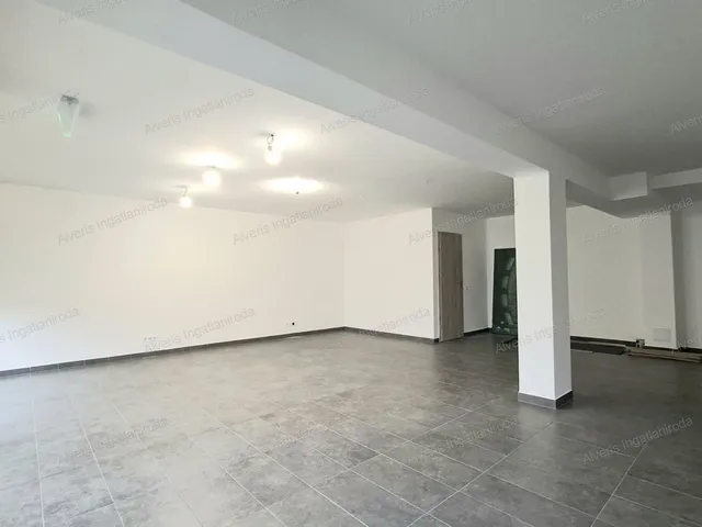 Eladó kereskedelmi és ipari ingatlan Nyíregyháza 61 nm