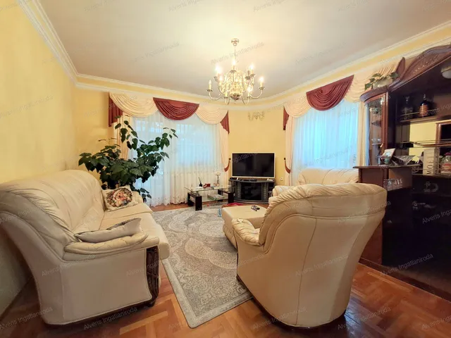 Eladó ház Nyíregyháza 180 nm