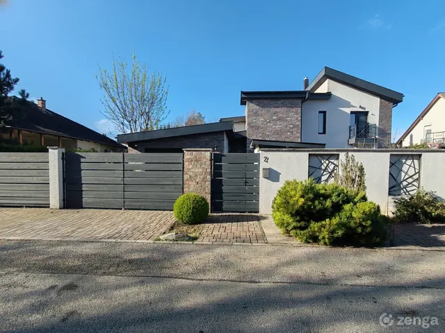 Eladó ház Göd, Alsógöd, Baitz József altábornagy utca 250 nm