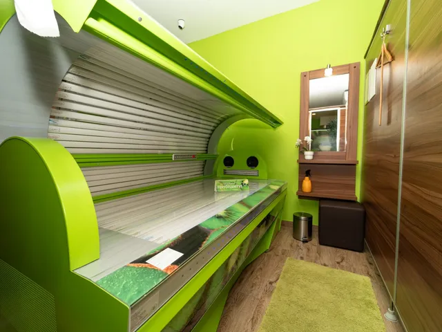 Eladó kereskedelmi és ipari ingatlan Budapest XVI. kerület, Árpádföld, Szlovák út 151 nm